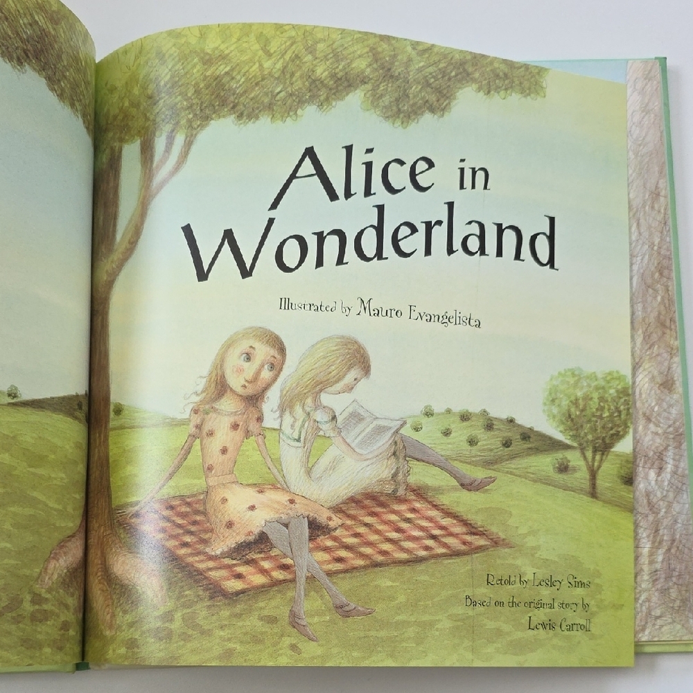 Alice in Wonderland Hardcover Book Illustrated By Mauro Evangelista - Picture 2 of 7